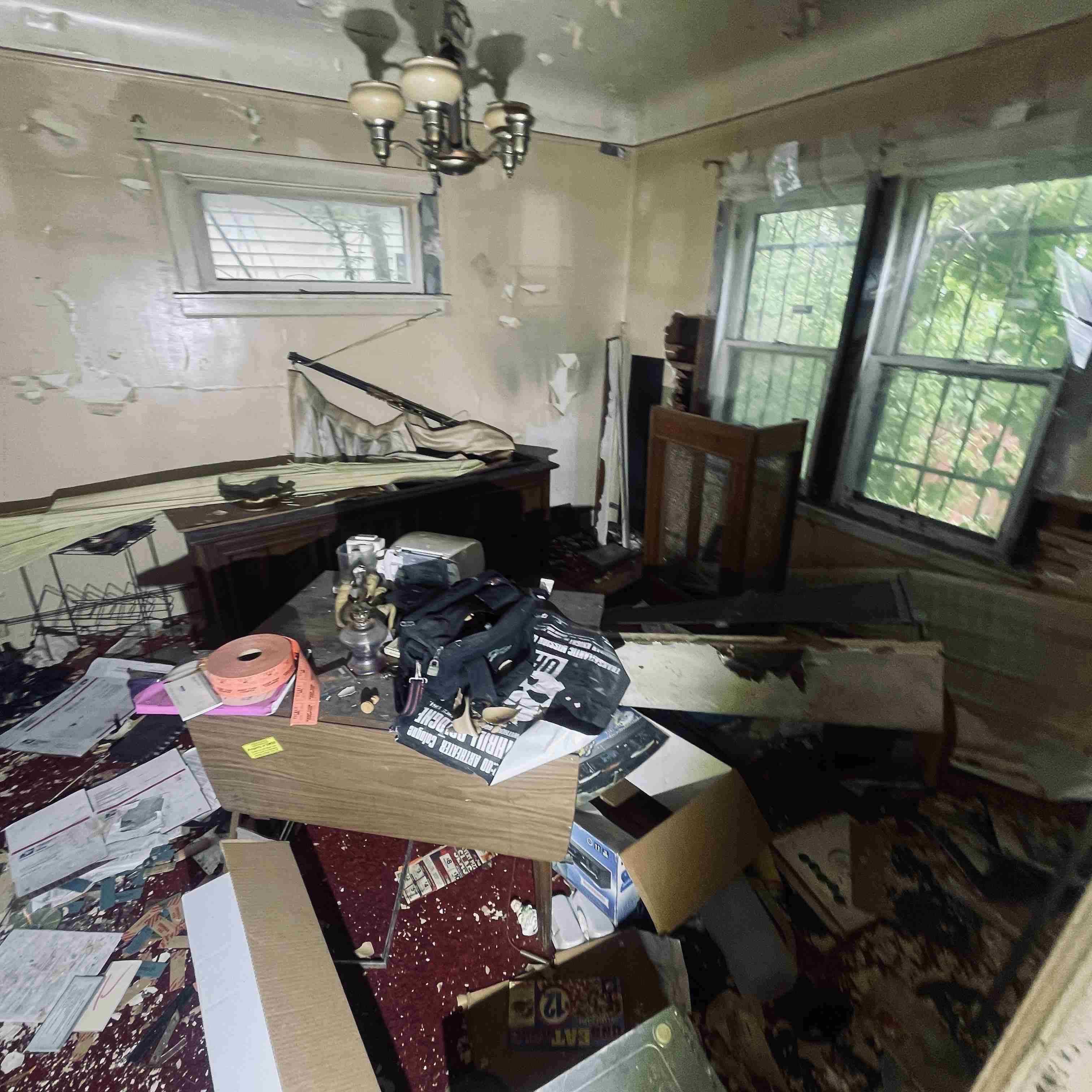 14044 Roselawn (30).jpg